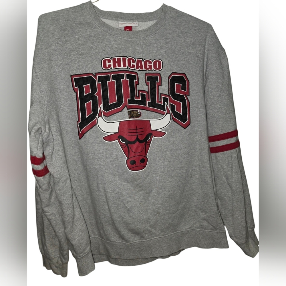 Chicago‎ Bulls Mitchell & Ness Gray All Over Print Crew - Mens XL